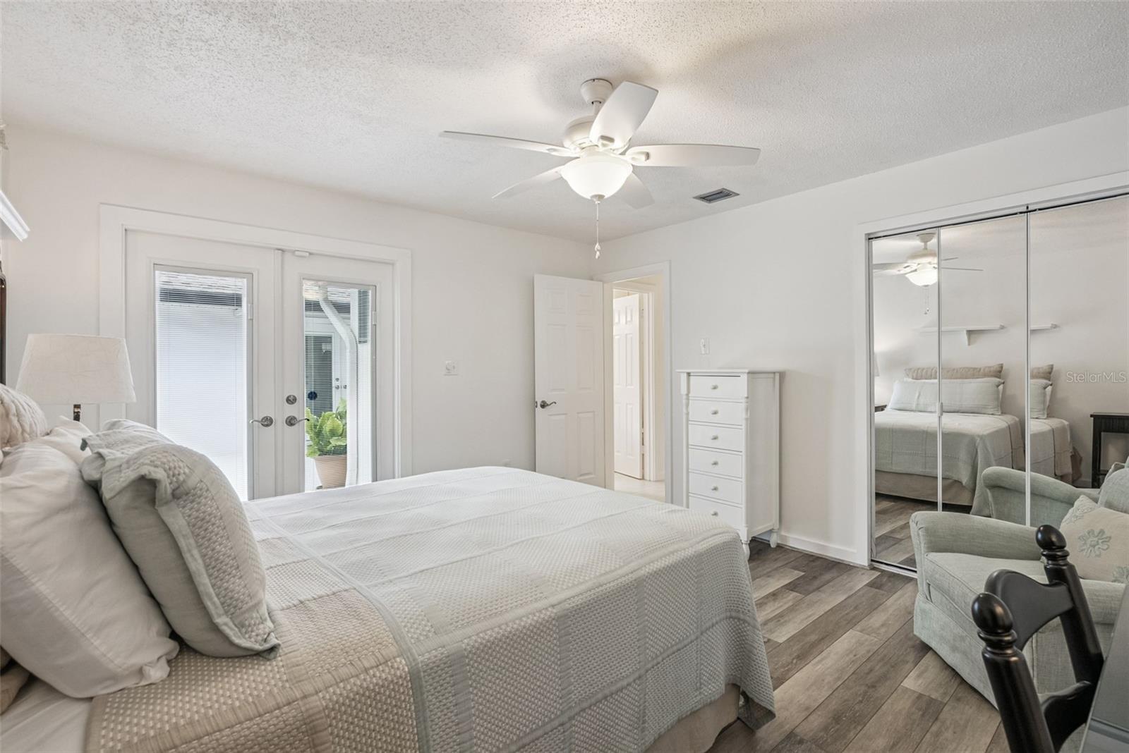 Image 29 of 64 For 253 Donegal Court