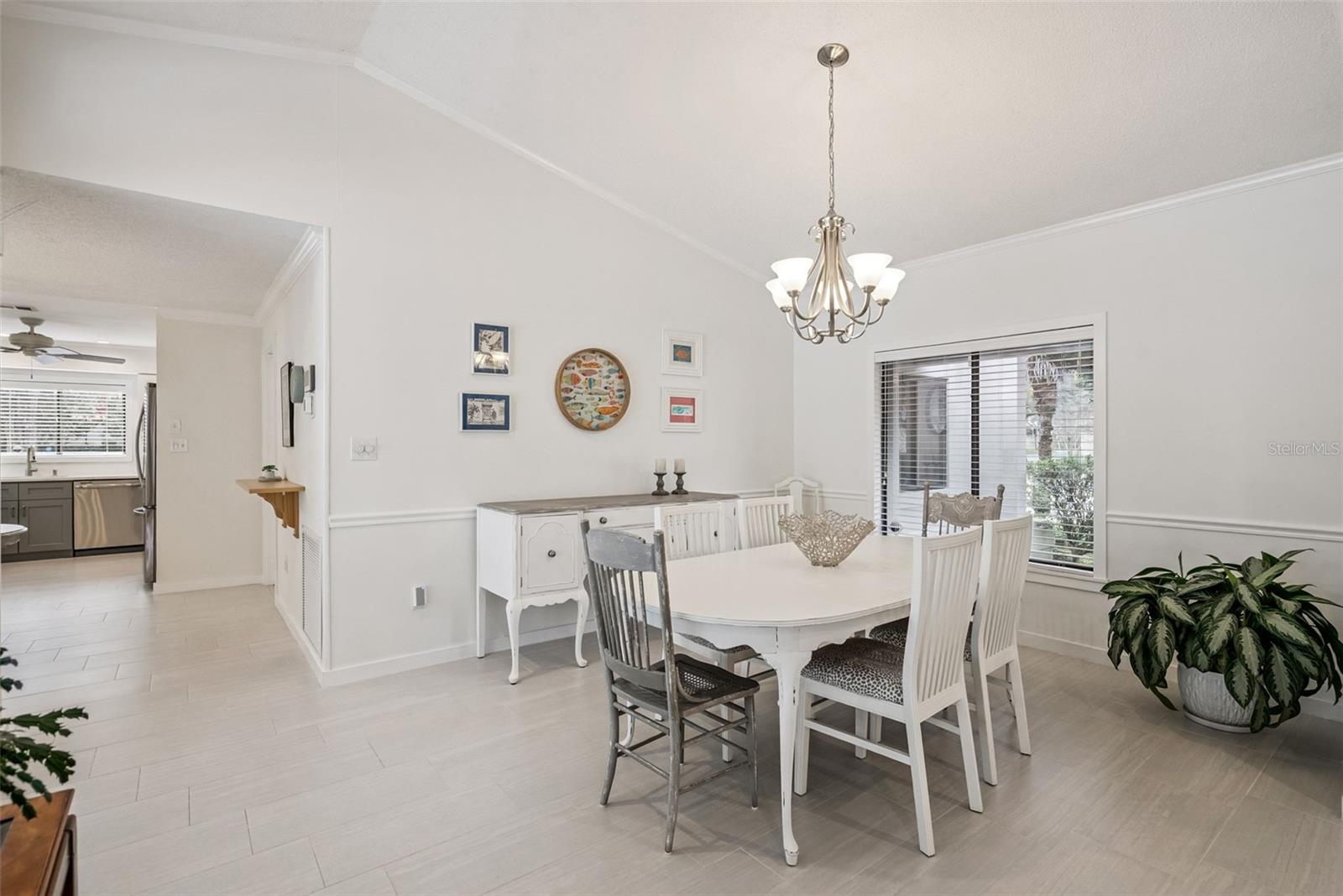 Image 9 of 64 For 253 Donegal Court