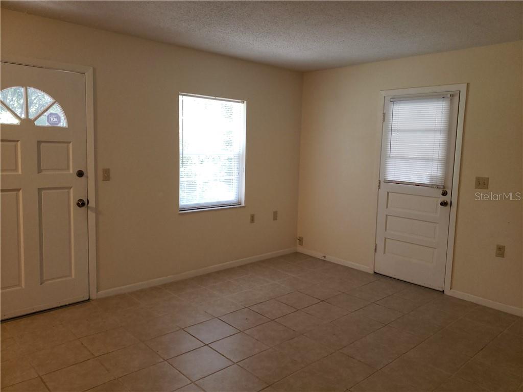 Image 3 of 6 For 1401 1st Avenue