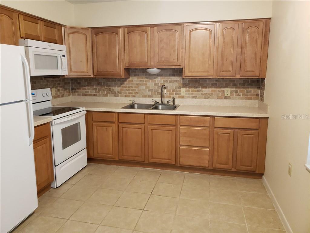 Image 5 of 6 For 1401 1st Avenue