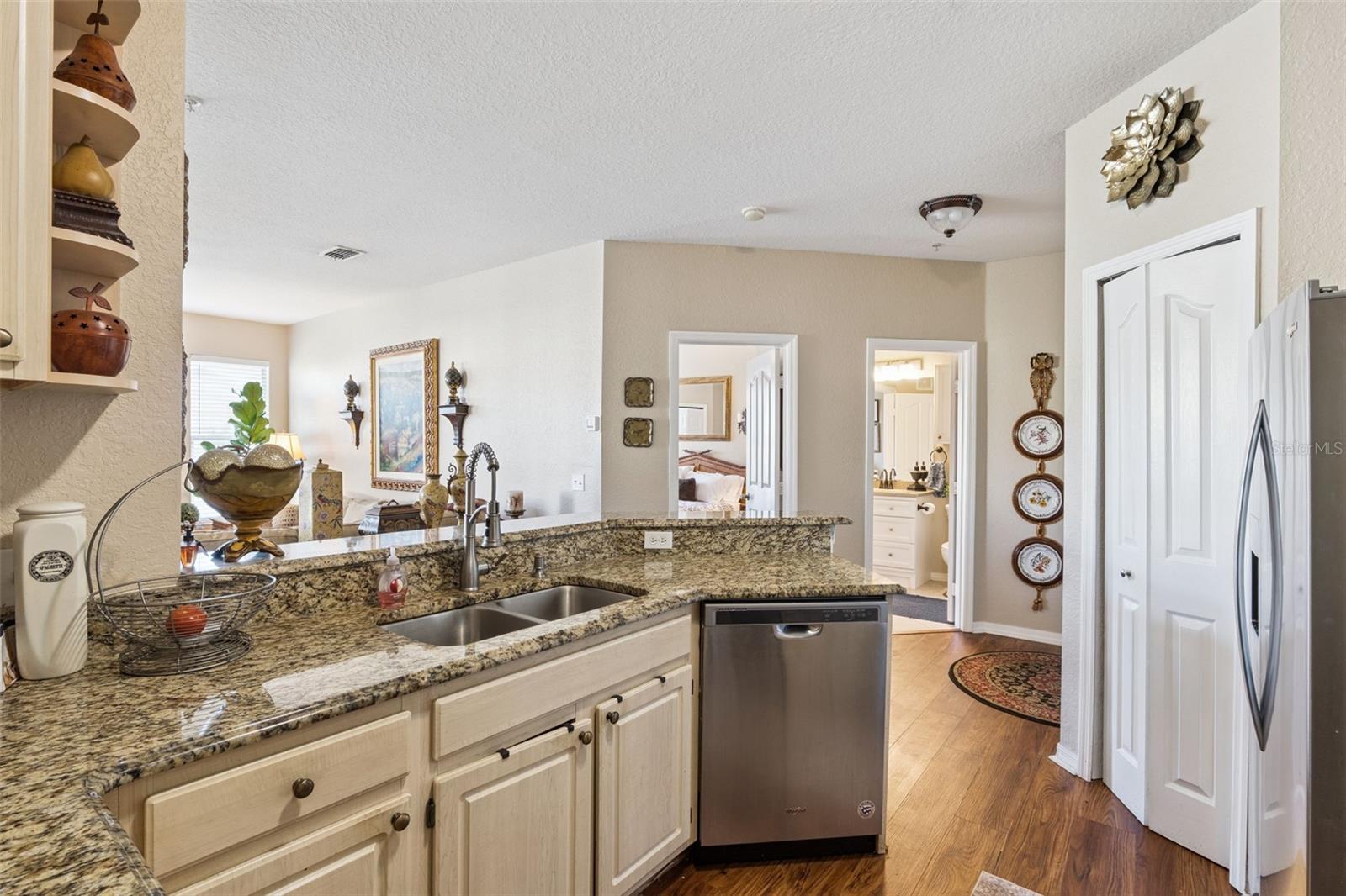 Image 12 of 32 For 1325 Lake Shadow Circle 12202