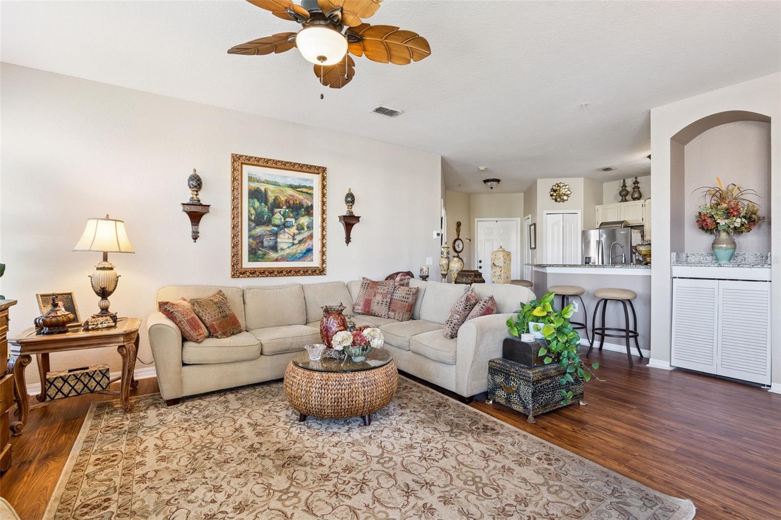 Image 6 of 32 For 1325 Lake Shadow Circle 12202