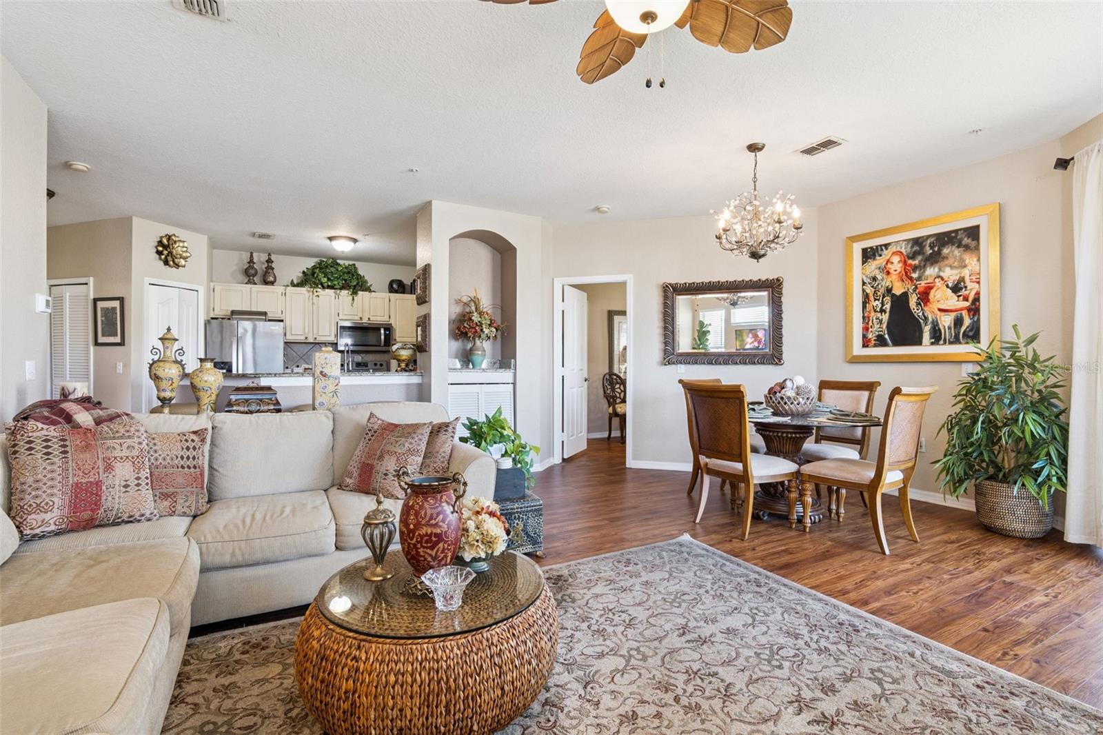 Image 7 of 32 For 1325 Lake Shadow Circle 12202