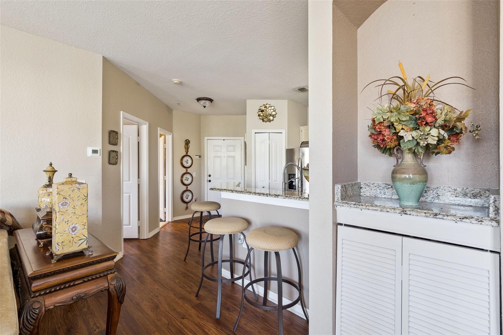 Image 8 of 32 For 1325 Lake Shadow Circle 12202