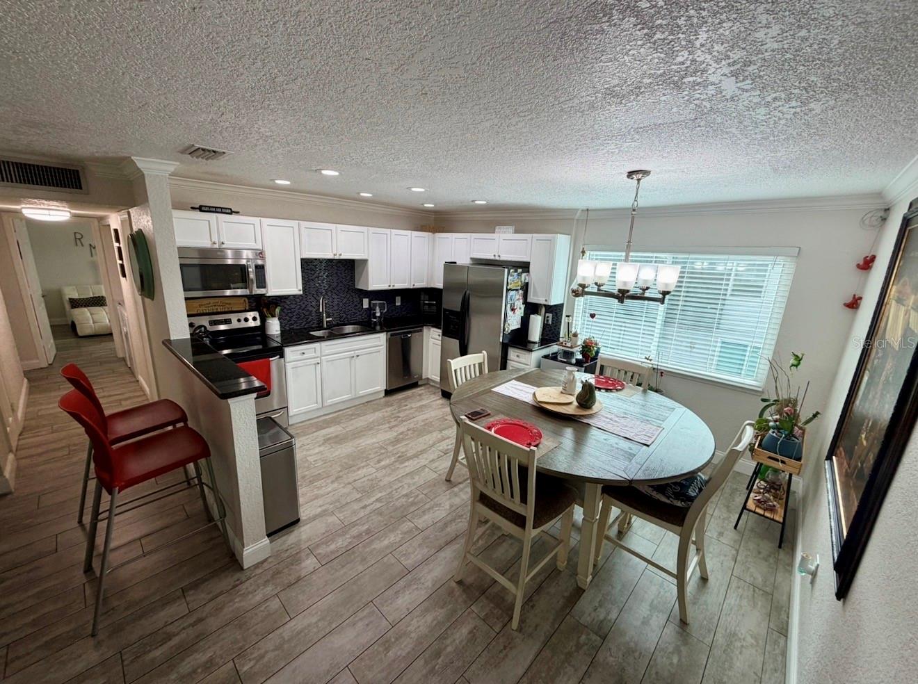 Image 7 of 23 For 1938 Conway Road 7