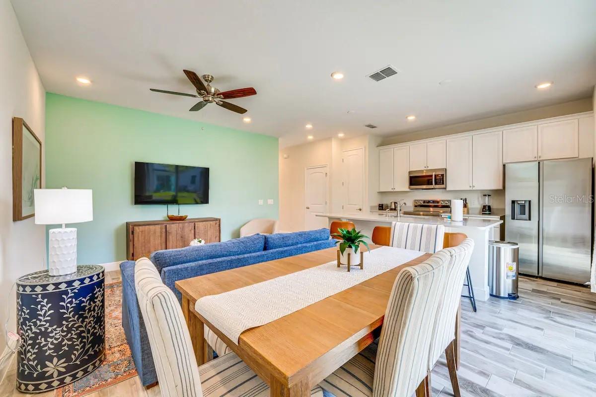 Image 5 of 74 For 8209 Surf Street