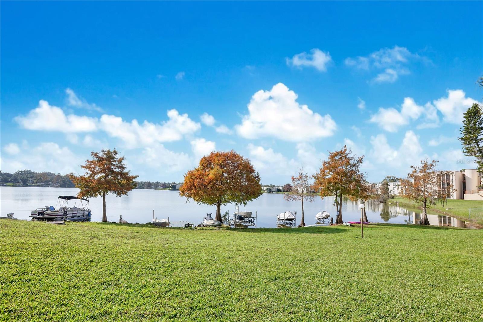 Image 19 of 32 For 568 Orange Drive 50