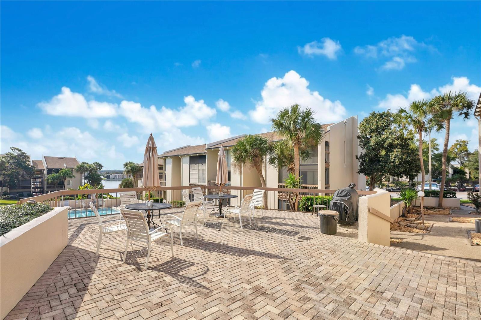 Image 21 of 32 For 568 Orange Drive 50