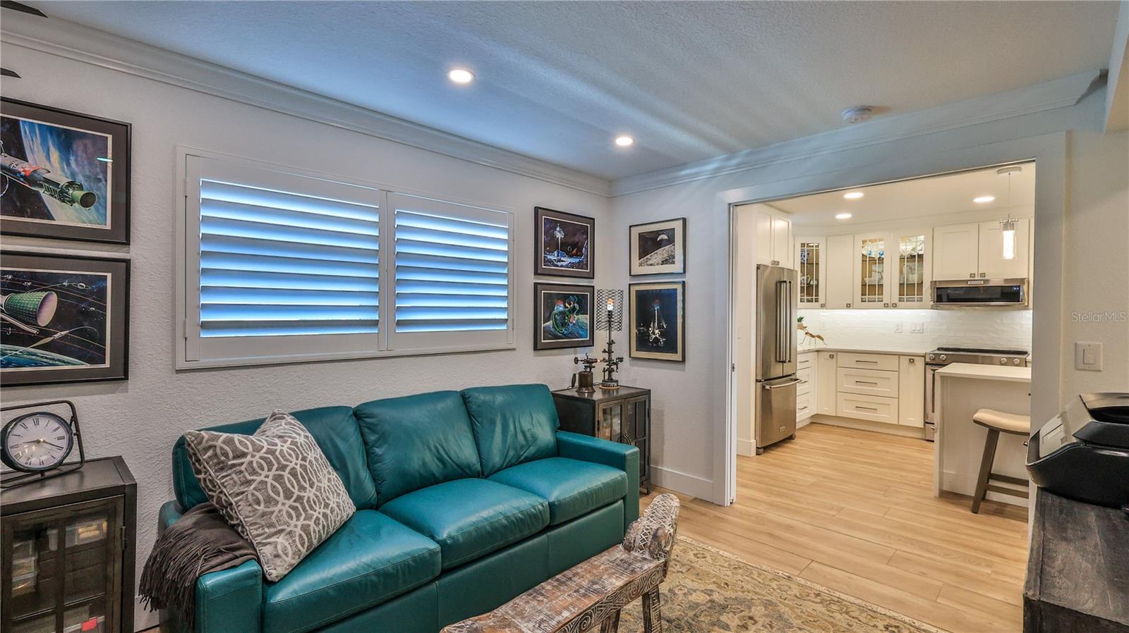 Image 19 of 55 For 101 Riverside Drive 7070