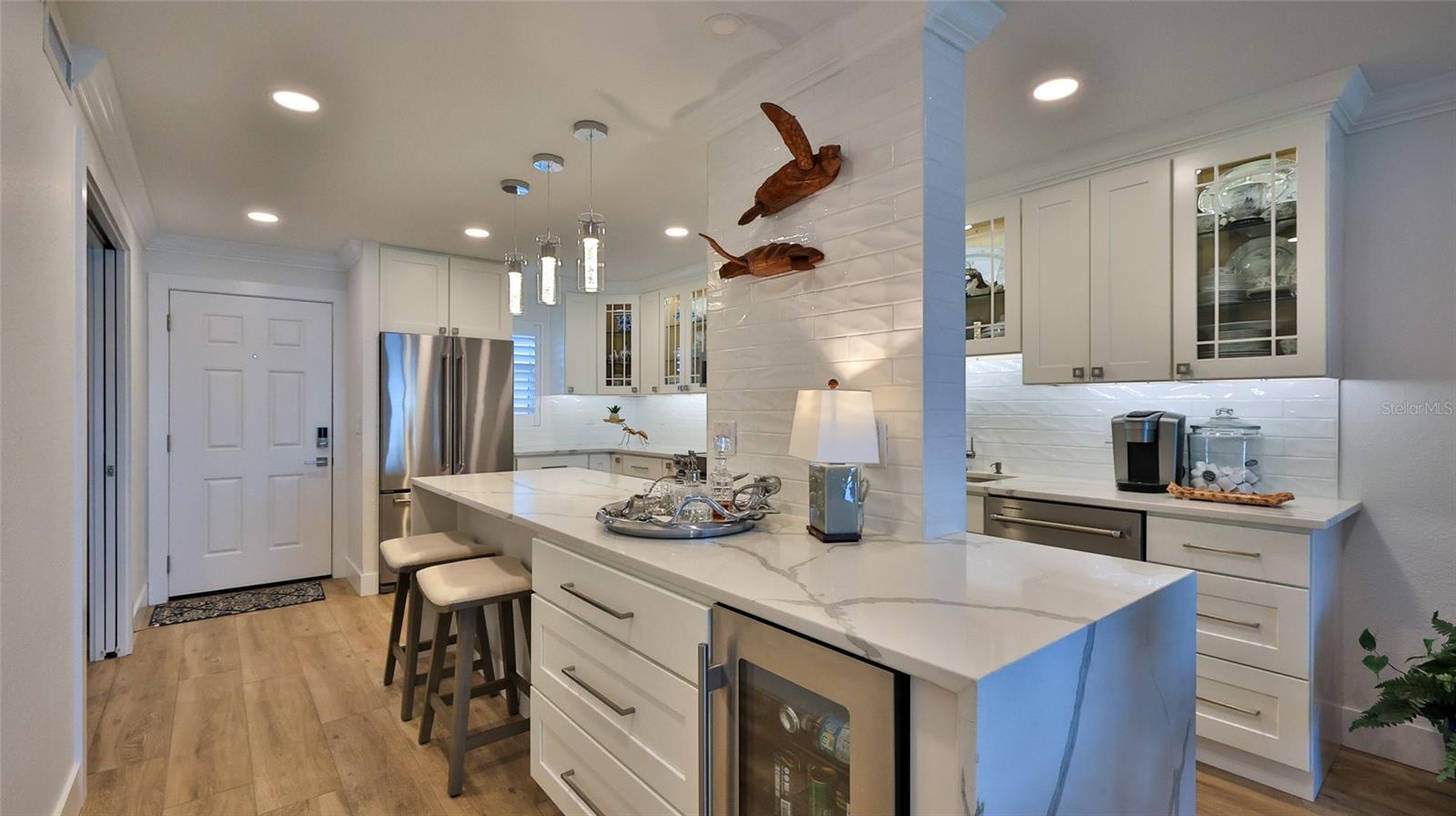 Image 4 of 55 For 101 Riverside Drive 7070