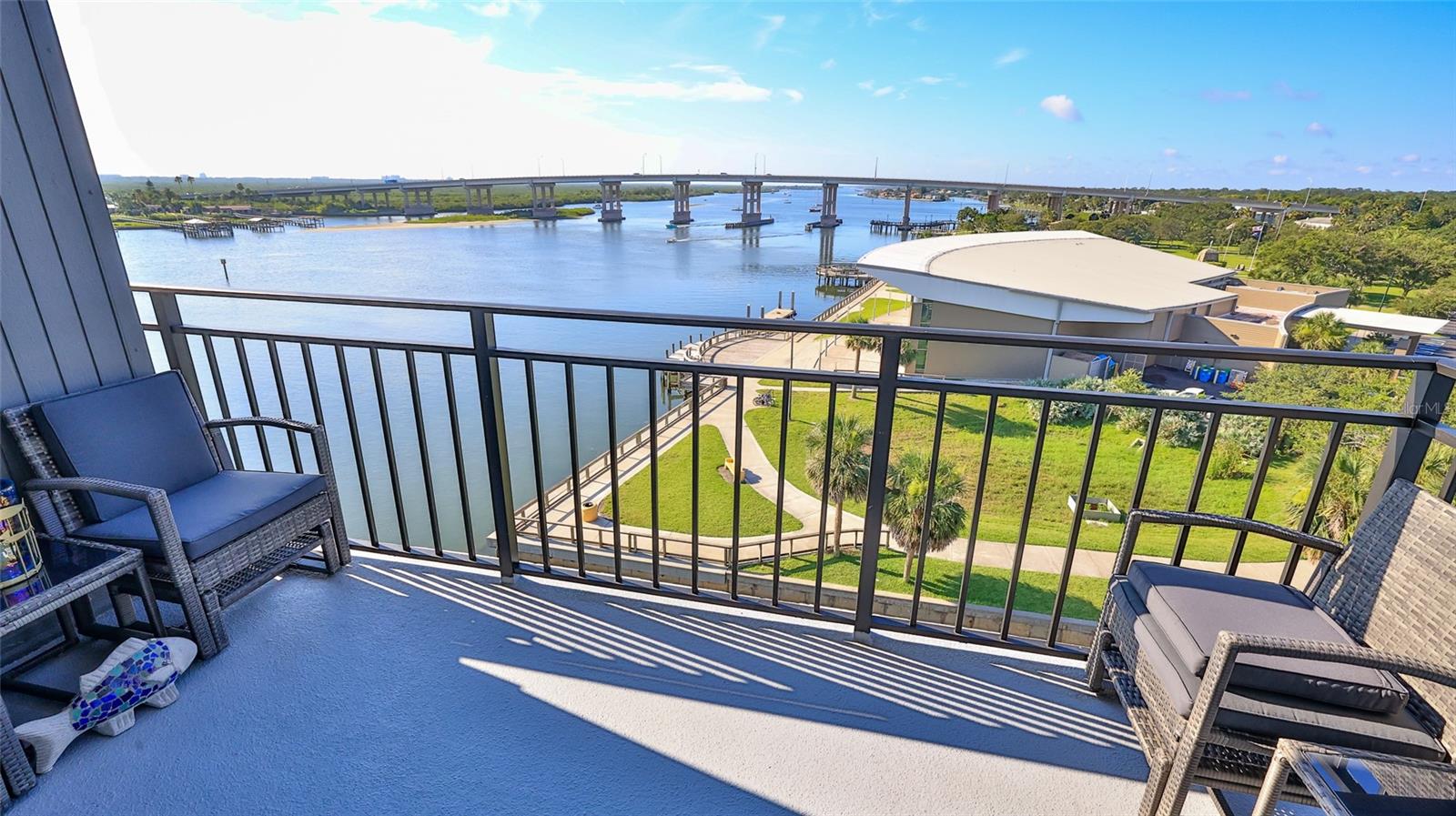 Image 48 of 55 For 101 Riverside Drive 7070