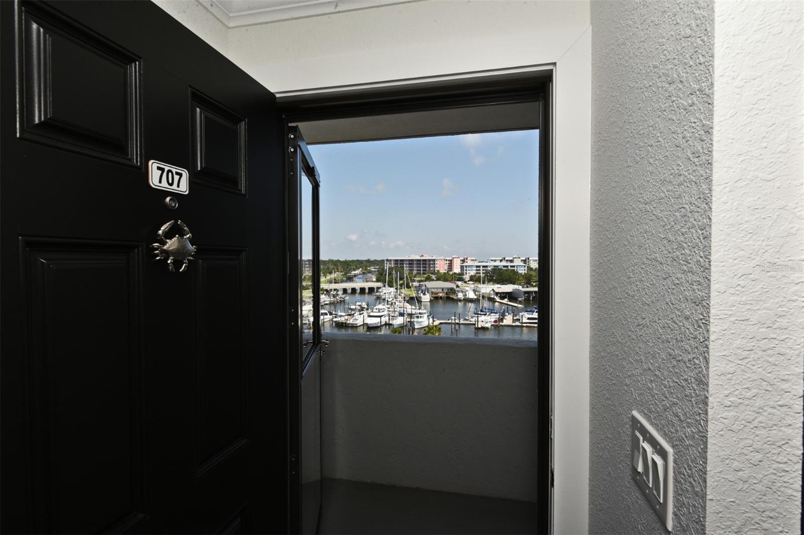 Image 54 of 55 For 101 Riverside Drive 7070