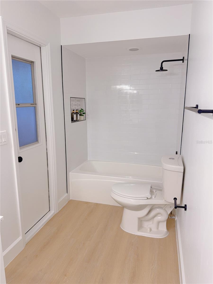 Image 15 of 30 For 2809 Gulf Winds Court