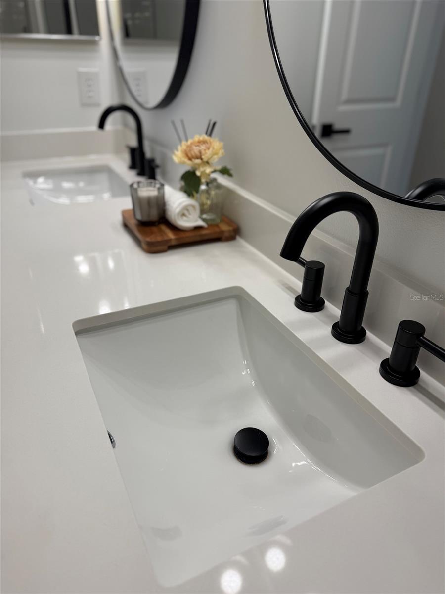 Image 17 of 30 For 2809 Gulf Winds Court