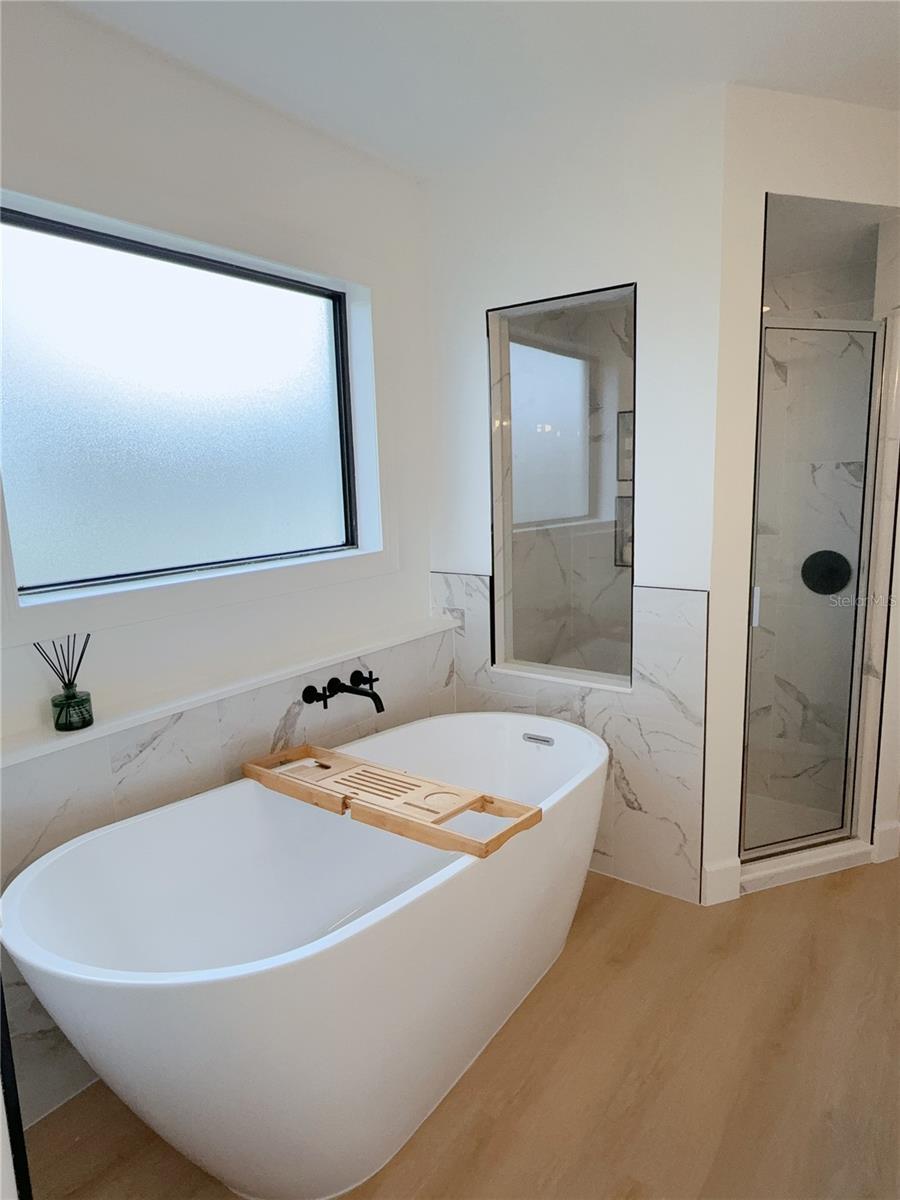 Image 22 of 30 For 2809 Gulf Winds Court