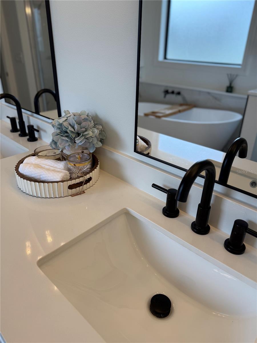 Image 26 of 30 For 2809 Gulf Winds Court