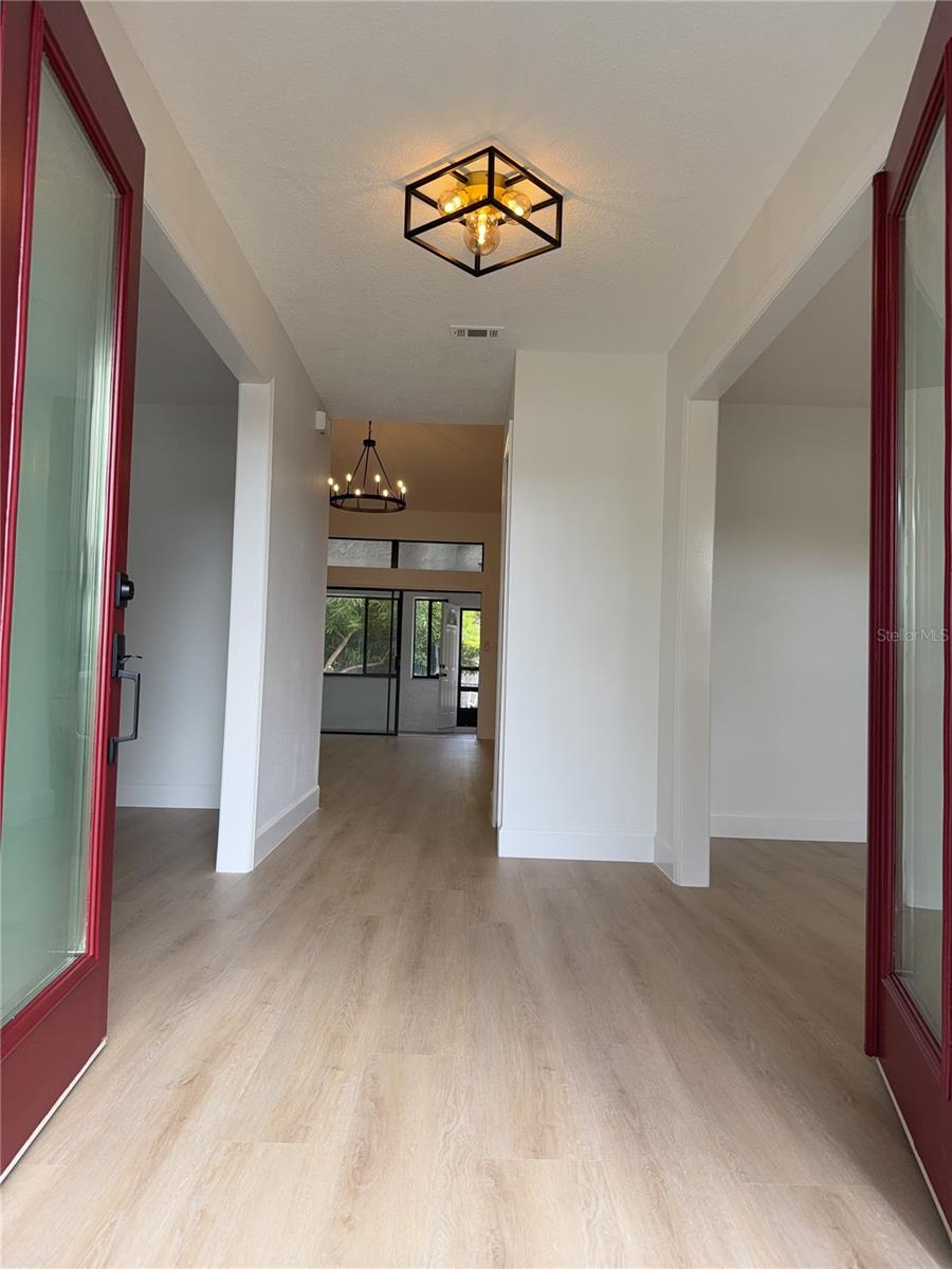 Image 3 of 30 For 2809 Gulf Winds Court