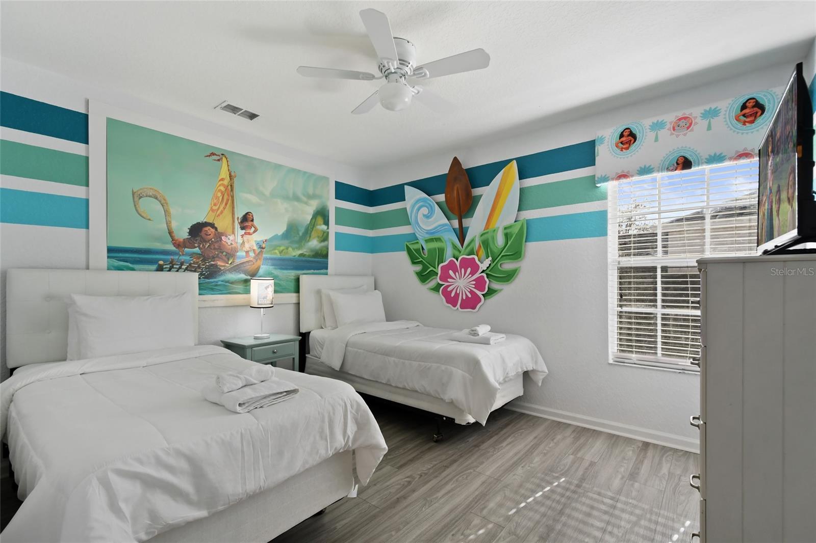 Image 42 of 56 For 7793 Basnett Circle