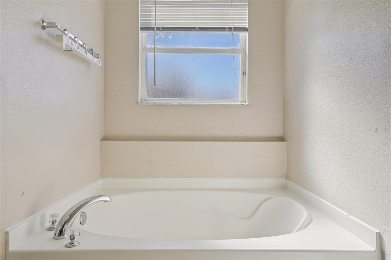 Image 11 of 32 For 739 Sterling Spring Road