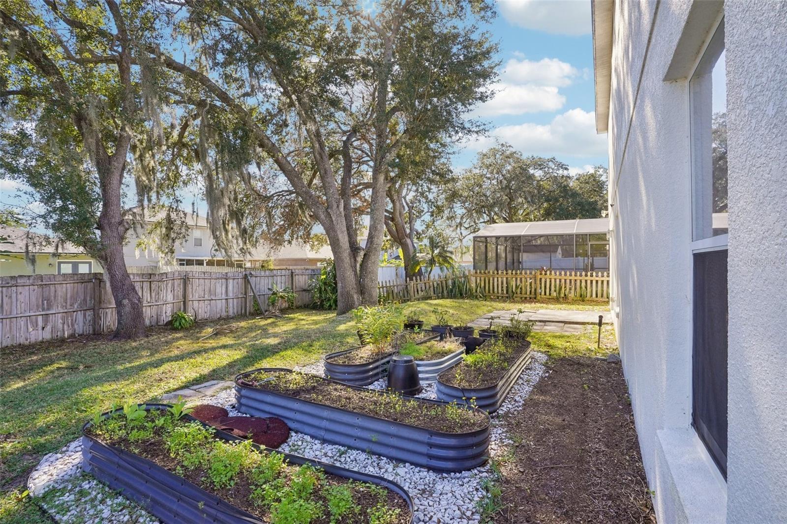 Image 24 of 32 For 739 Sterling Spring Road