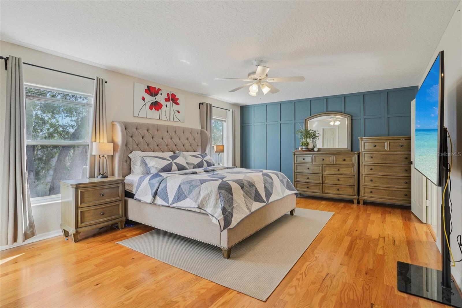 Image 9 of 32 For 739 Sterling Spring Road