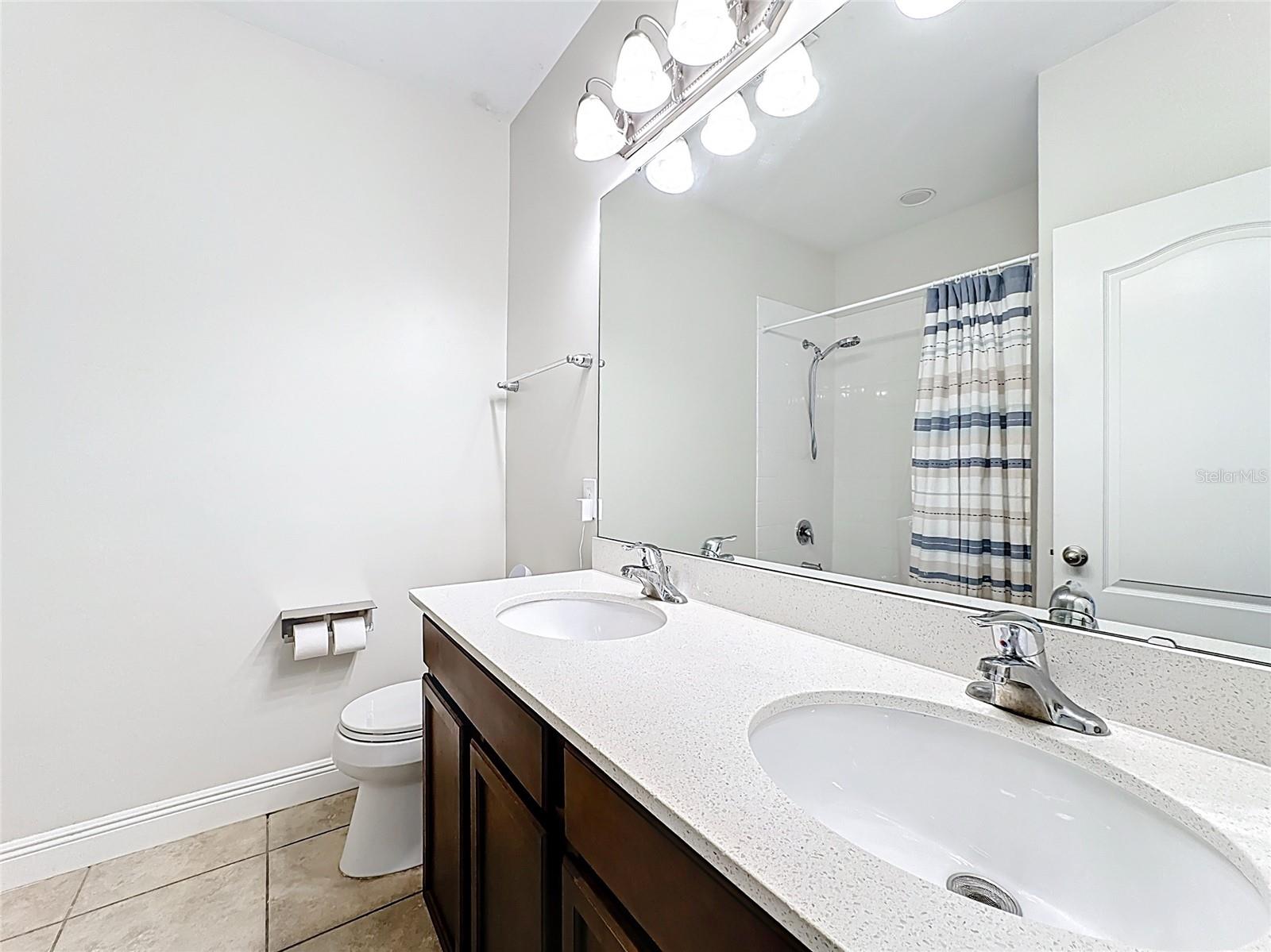 Image 15 of 58 For 11578 Ashlin Park Boulevard