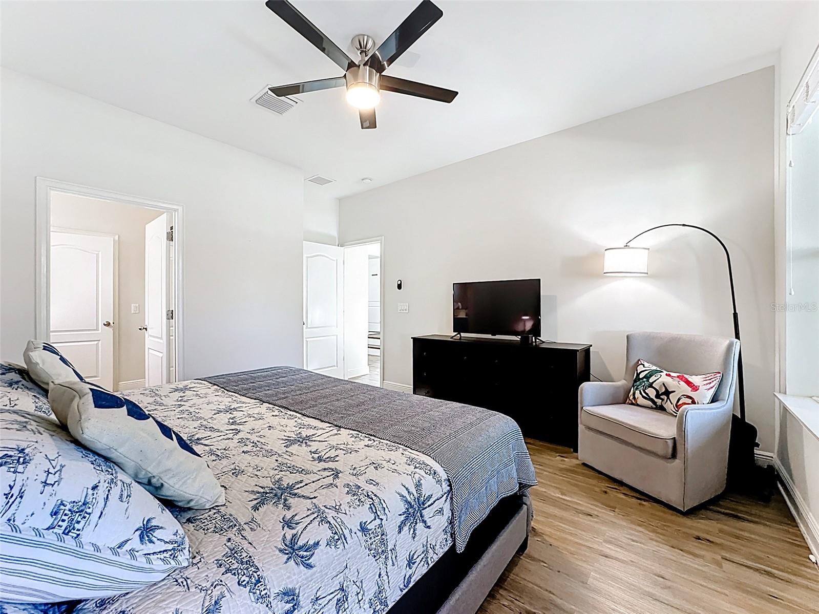 Image 38 of 58 For 11578 Ashlin Park Boulevard