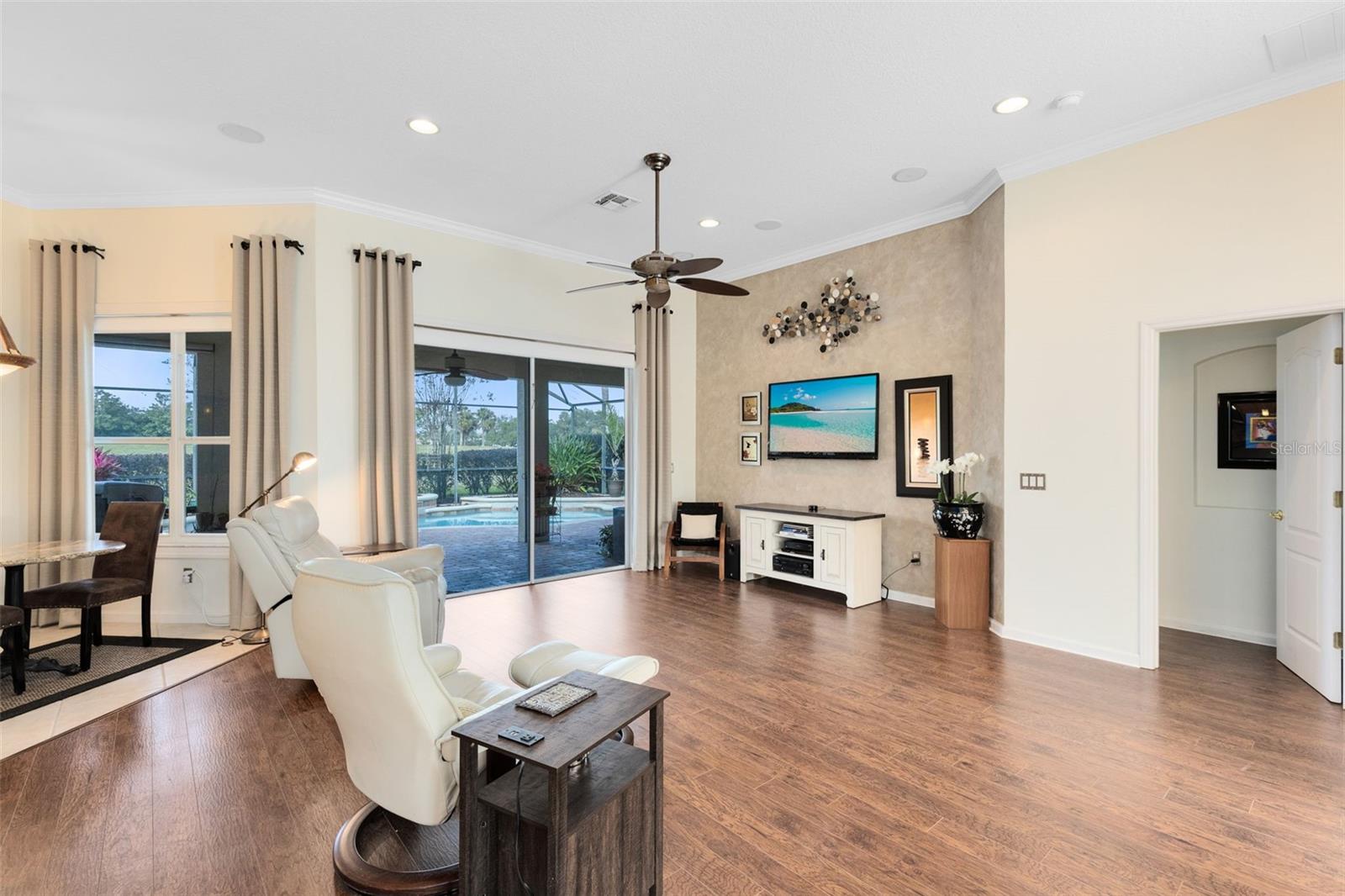 Image 6 of 42 For 2394 Baronsmede Court