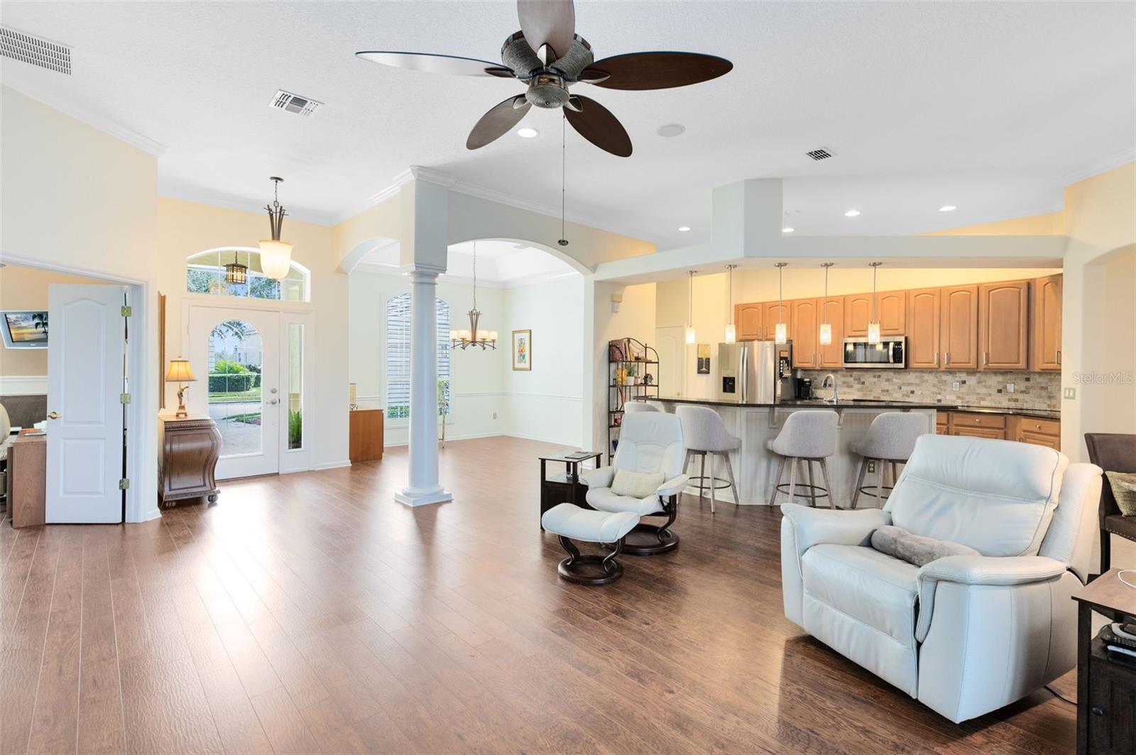 Image 7 of 42 For 2394 Baronsmede Court