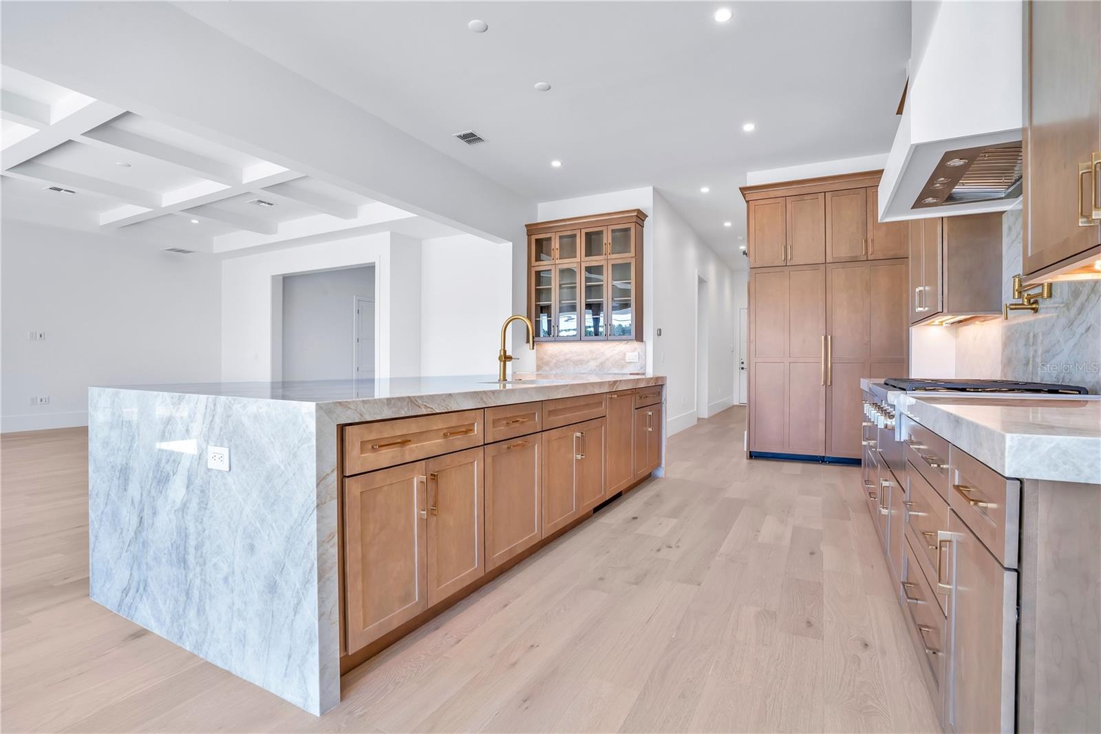 Image 16 of 63 For 9126 Sheen Sound Street