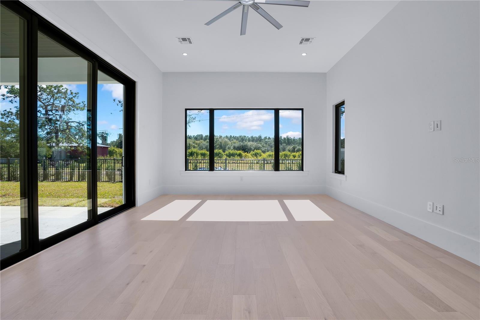 Image 23 of 63 For 9126 Sheen Sound Street