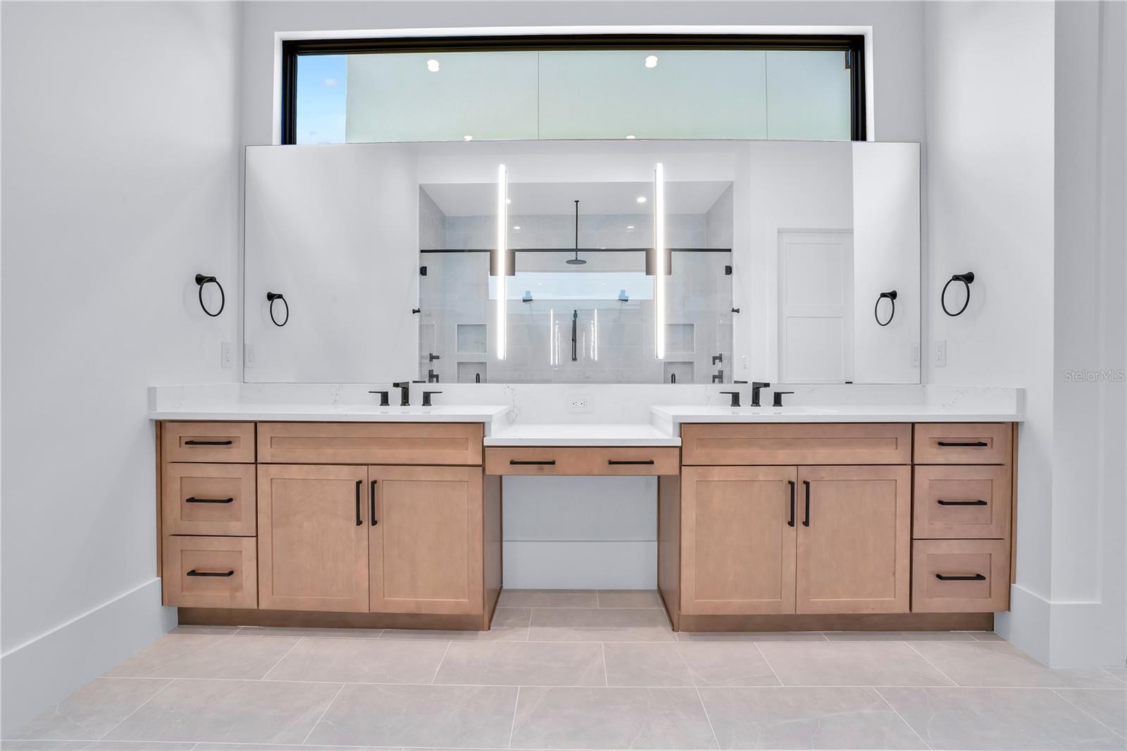 Image 32 of 63 For 9126 Sheen Sound Street