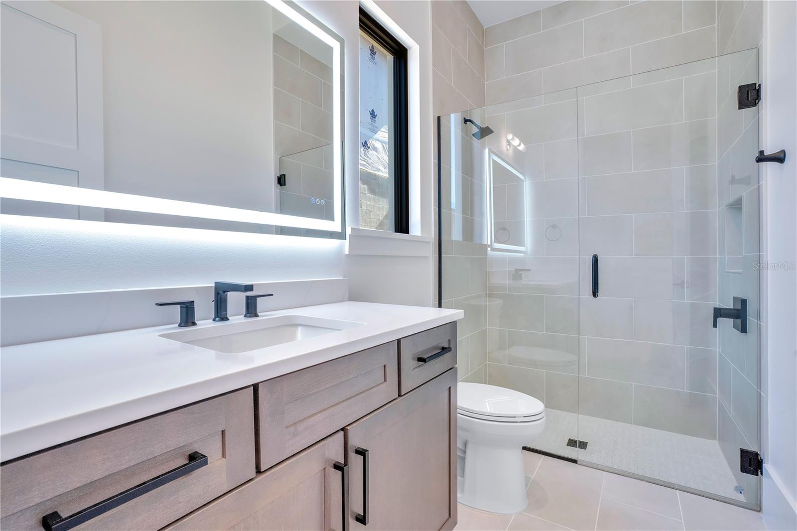 Image 36 of 63 For 9126 Sheen Sound Street