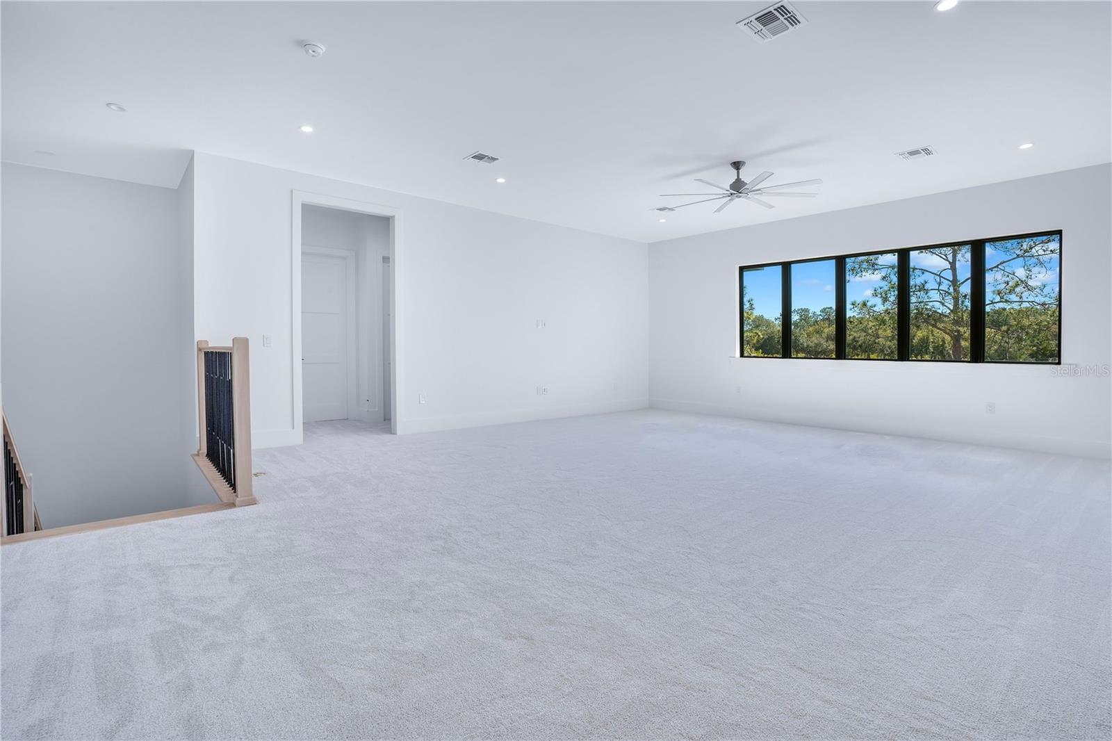 Image 49 of 63 For 9126 Sheen Sound Street