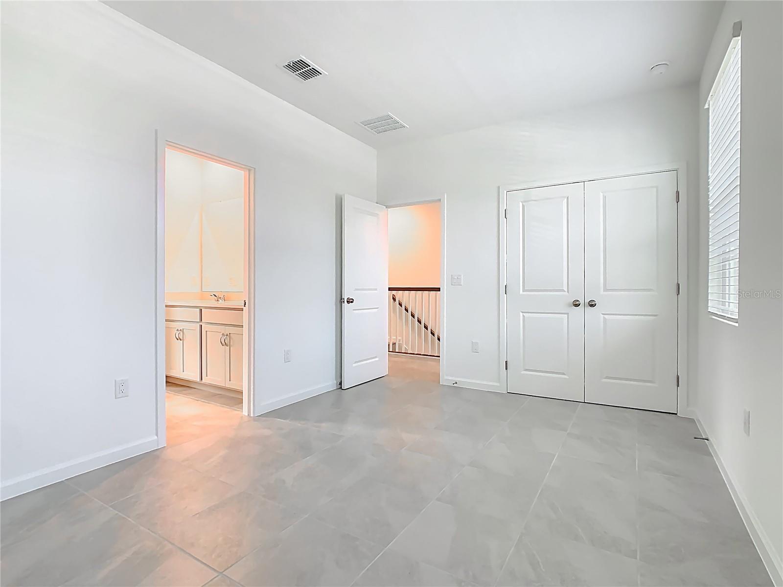 Image 25 of 49 For 2414 Celebration Boulevard