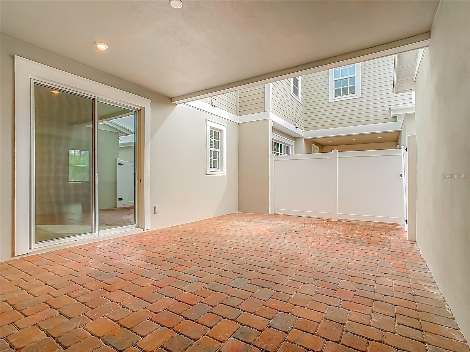 Image 39 of 49 For 2414 Celebration Boulevard