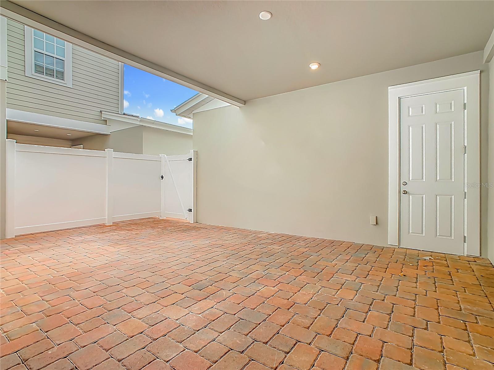 Image 40 of 49 For 2414 Celebration Boulevard