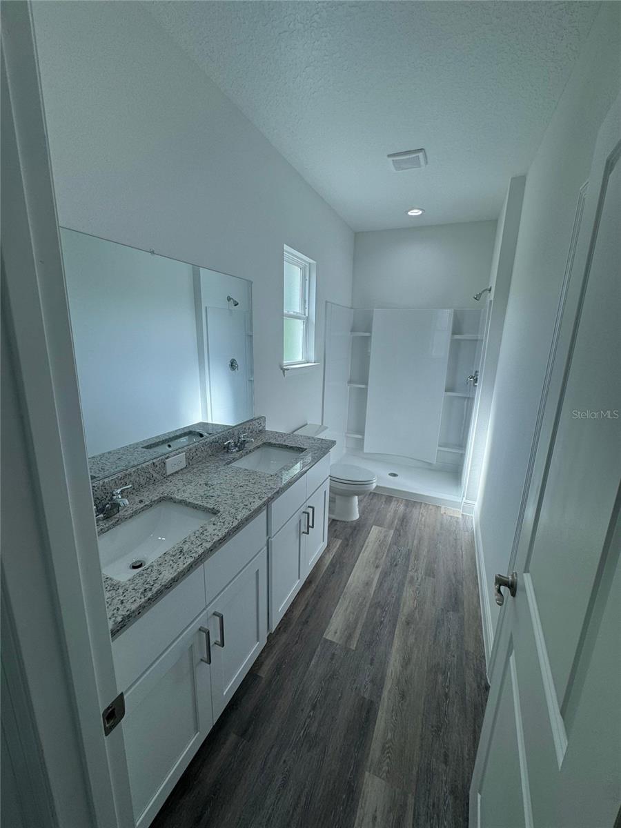 Image 15 of 28 For 2460 Church Street