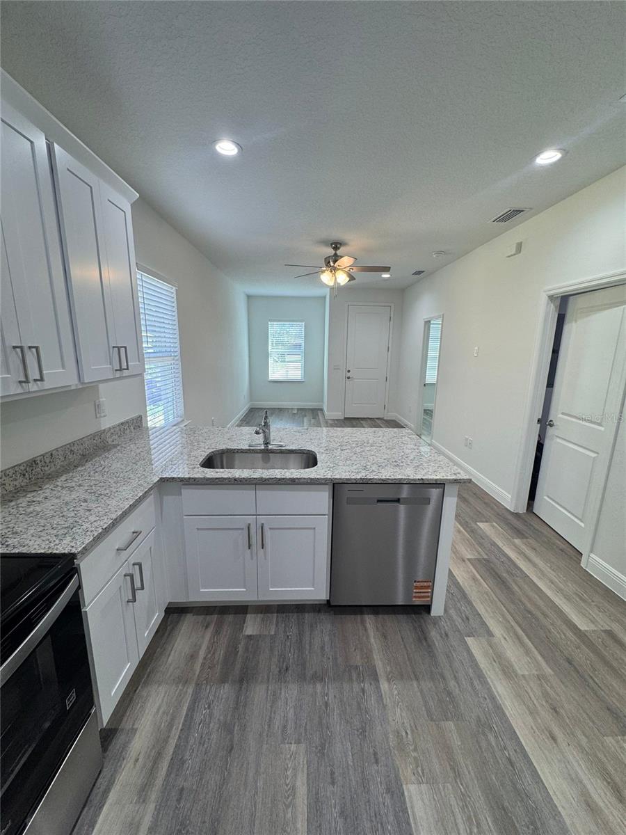 Image 6 of 28 For 2460 Church Street