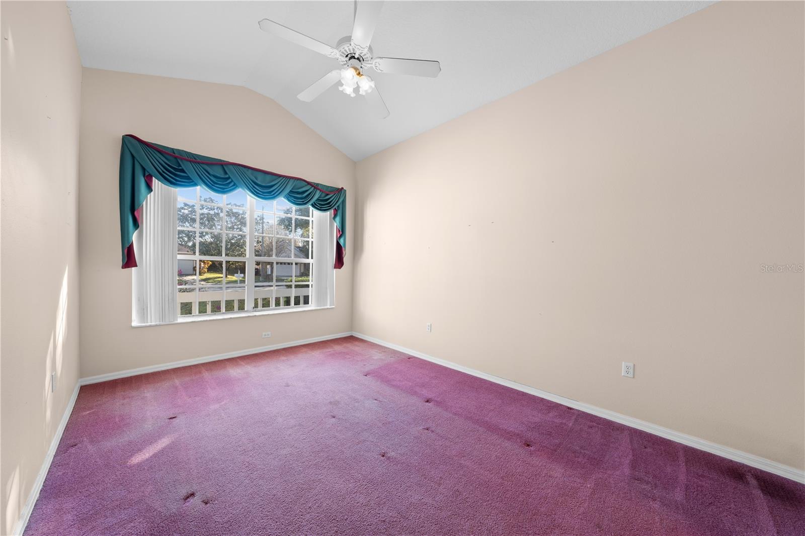 Image 10 of 54 For 1902 Ashley Oaks Court