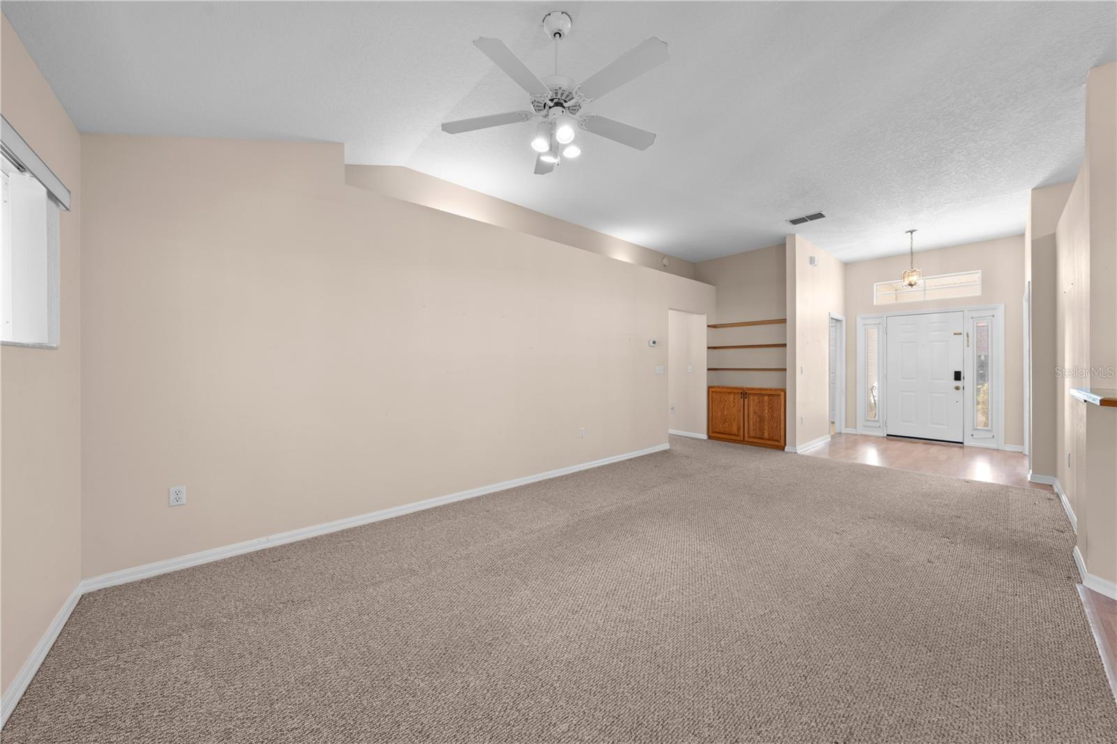 Image 14 of 54 For 1902 Ashley Oaks Court