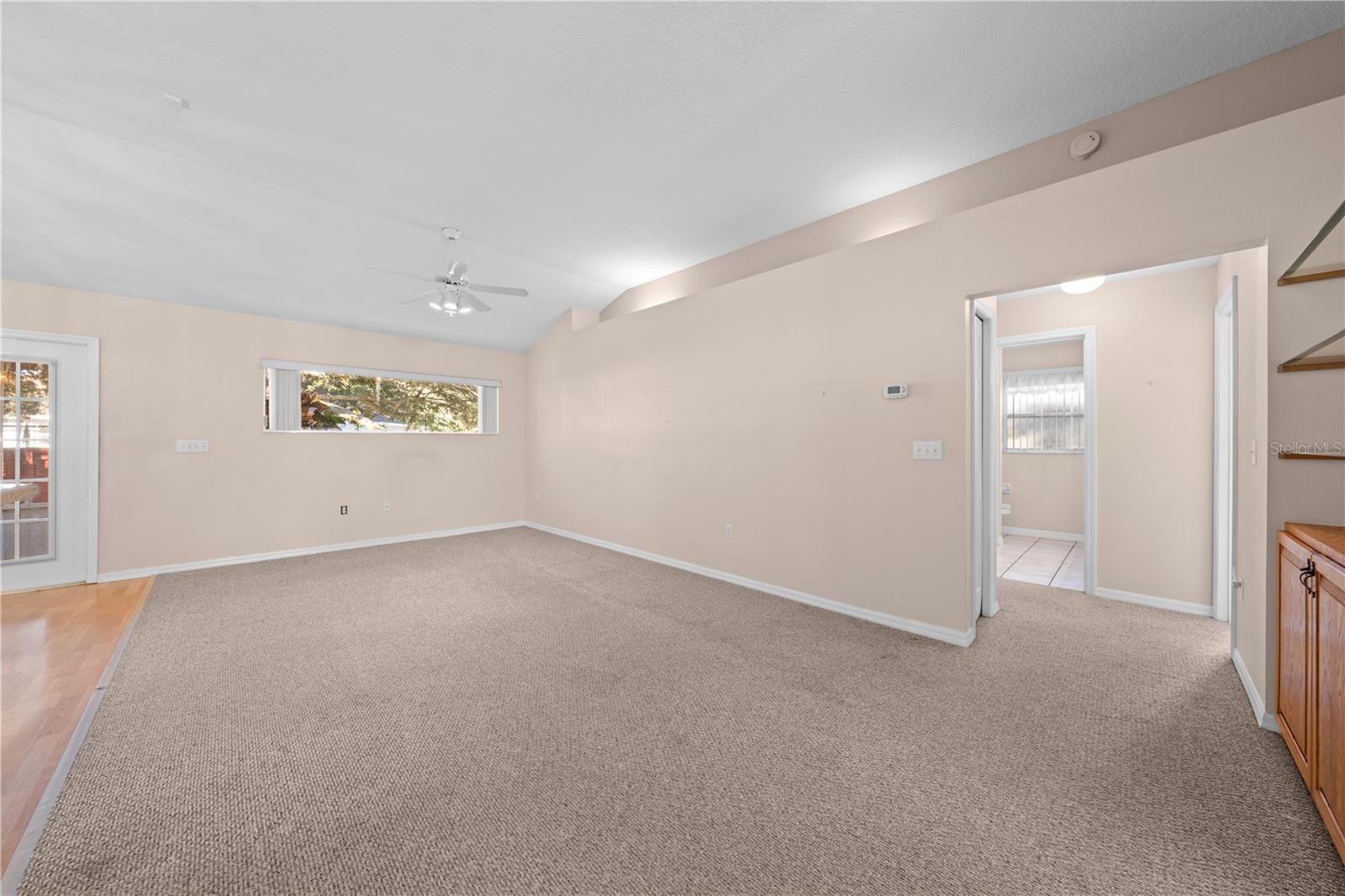 Image 17 of 54 For 1902 Ashley Oaks Court