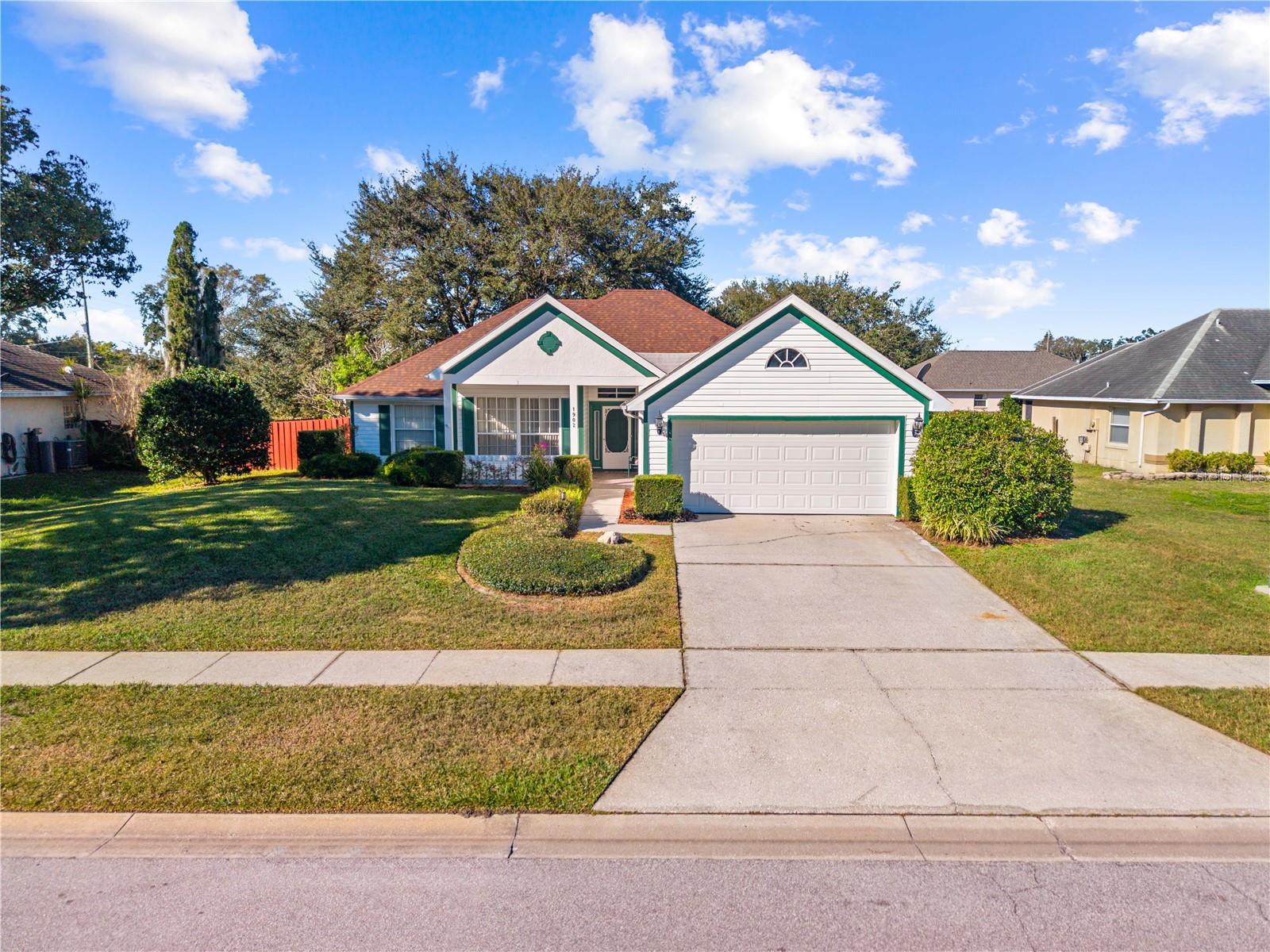 Image 2 of 54 For 1902 Ashley Oaks Court