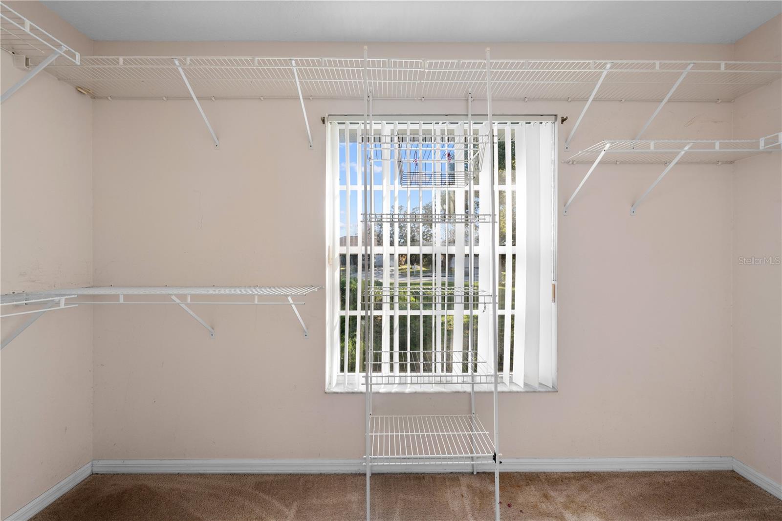 Image 30 of 54 For 1902 Ashley Oaks Court