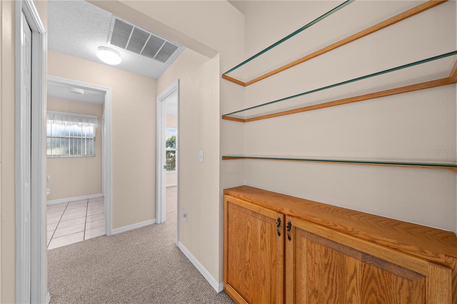 Image 31 of 54 For 1902 Ashley Oaks Court