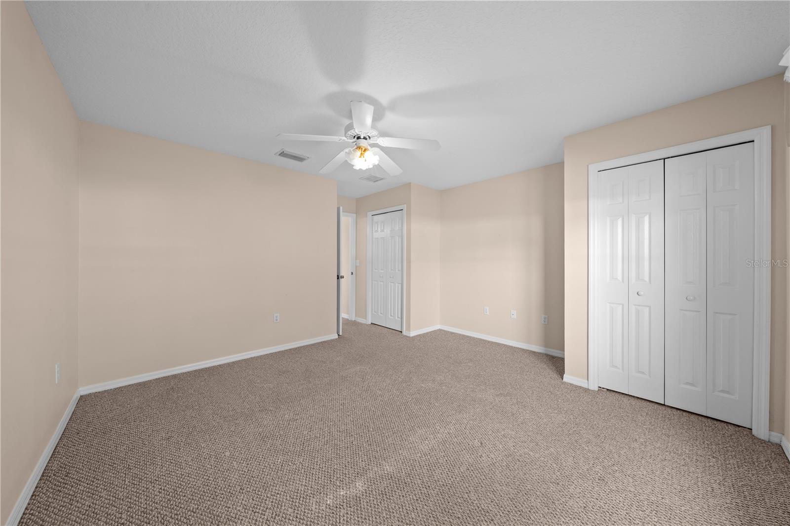 Image 37 of 54 For 1902 Ashley Oaks Court