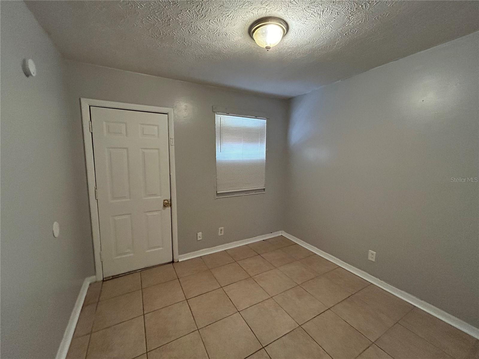 Image 5 of 8 For 4632 Ken Knight Drive N