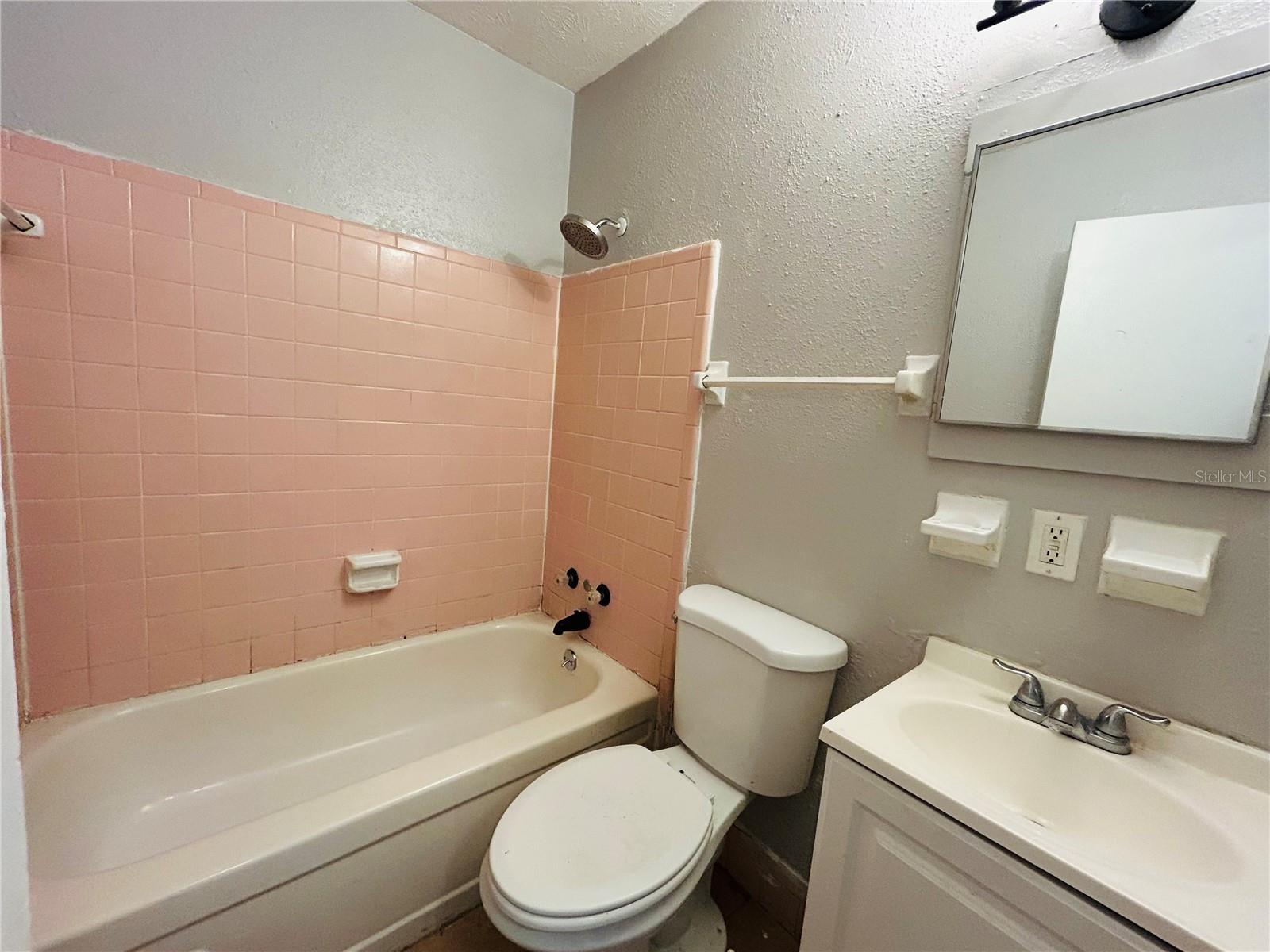 Image 7 of 8 For 4632 Ken Knight Drive N