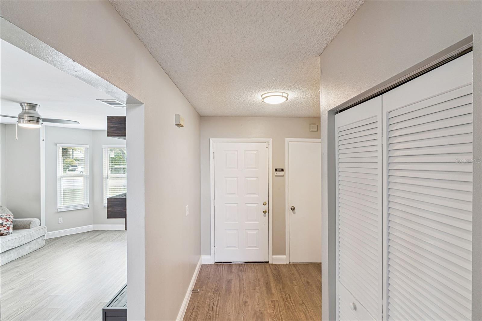 Image 33 of 55 For 154 Chicago Woods Circle