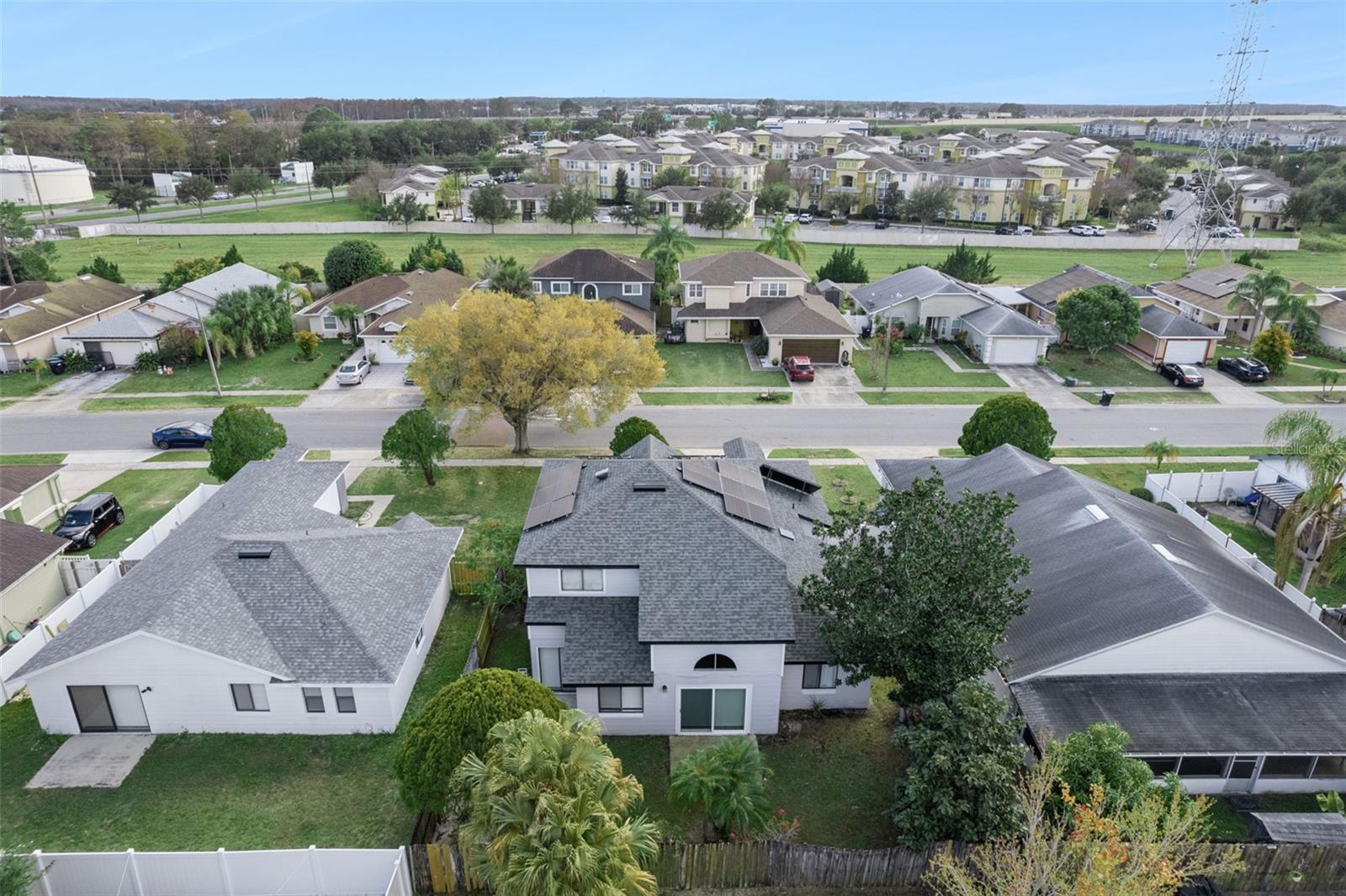 Image 43 of 55 For 154 Chicago Woods Circle